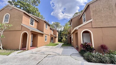 13982 Morning Glory Dr in Wellington, FL - Building Photo - Building Photo