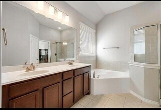 1212 Trumpet Dr in Fort Worth, TX - Building Photo - Building Photo