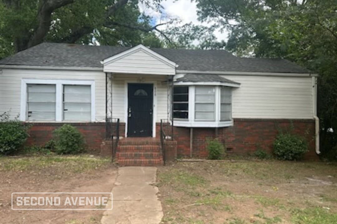 808 7th Ave in Midfield, AL - Building Photo