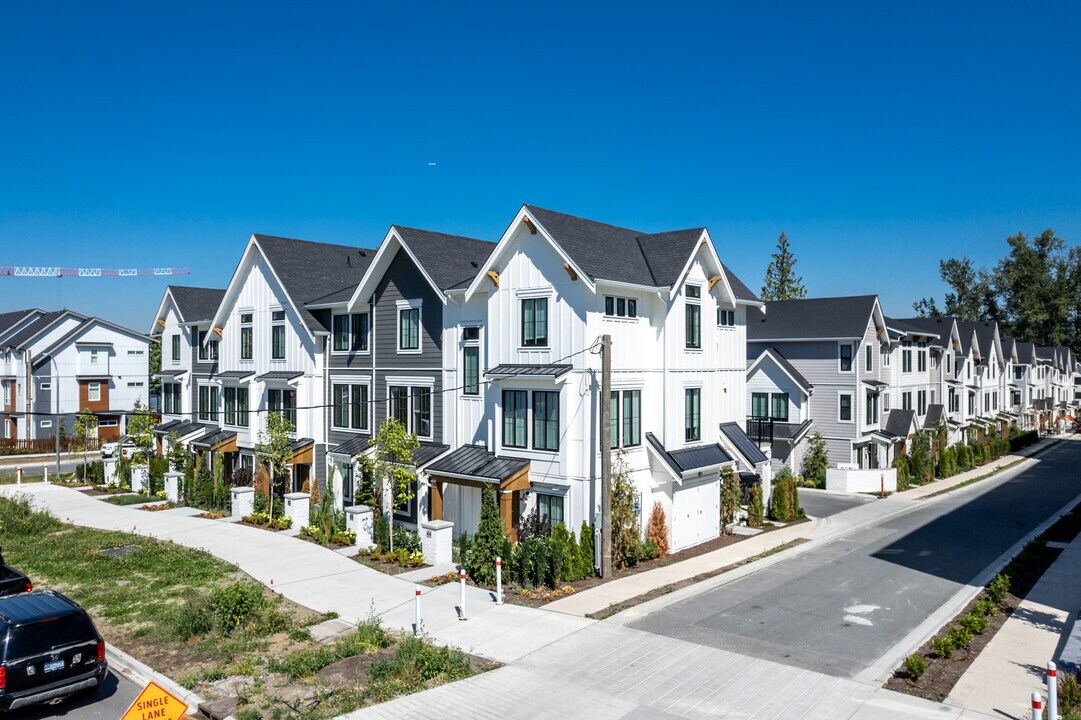 Madewell in Langley, BC - Building Photo