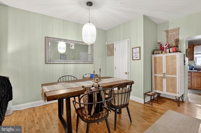 2127 Kater St in Philadelphia, PA - Building Photo - Building Photo