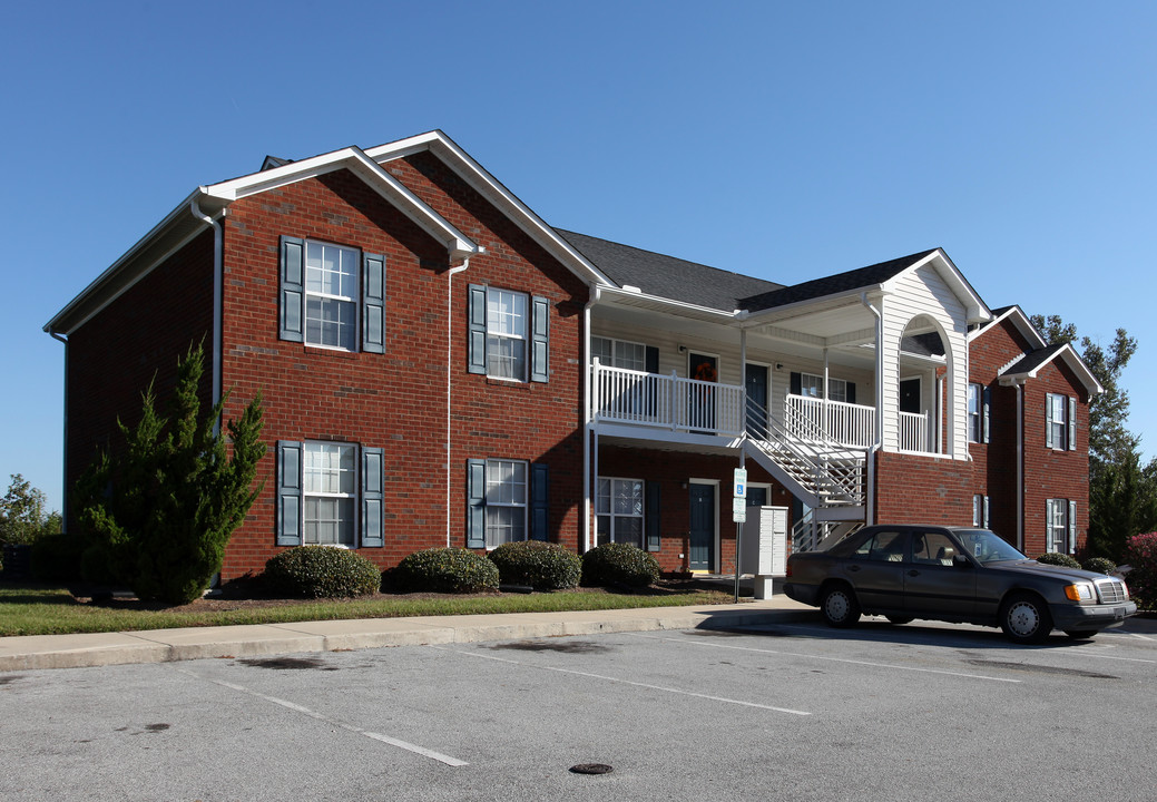 Springdale Apartments in Ayden, NC - Building Photo