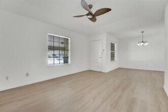 1507 Bellaire Dr in Grapevine, TX - Building Photo - Building Photo