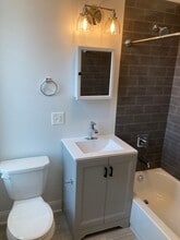 3409 W Fullerton Ave, Unit 2A in Chicago, IL - Building Photo - Building Photo