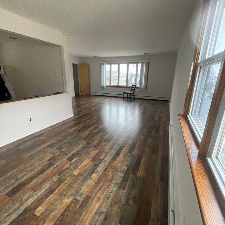 243 Prospect Ave in Bayonne, NJ - Building Photo