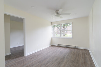 Greene Tree Apartments in Philadelphia, PA - Foto de edificio - Interior Photo