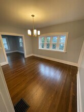 1844 Monroe Ave NW in Grand Rapids, MI - Building Photo - Building Photo