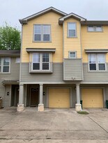 710 Franklin Blvd, Unit B in Austin, TX - Building Photo