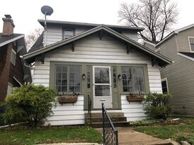 1160 E Indiana Ave in South Bend, IN - Building Photo