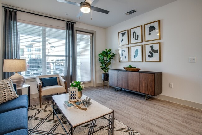 Vercanta at Burleson in Burleson, TX - Foto de edificio - Building Photo