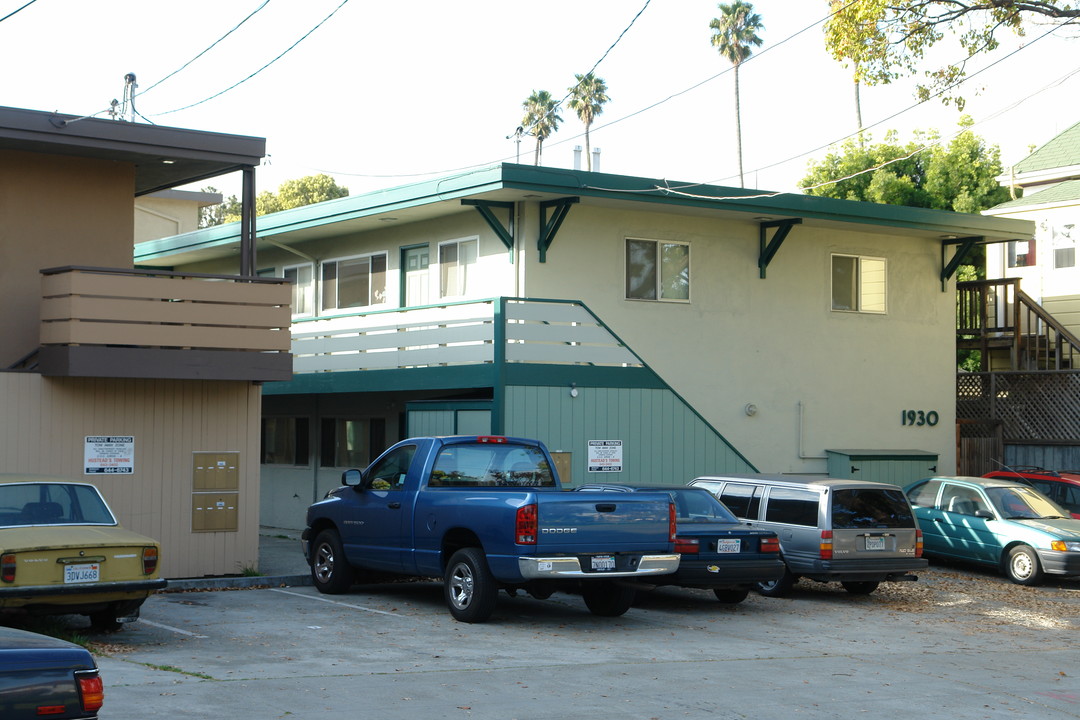 1930 Hearst Ave in Berkeley, CA - Building Photo