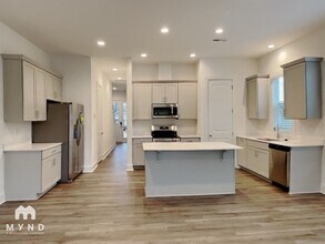 928 Wainwright Ave in Charlotte, NC - Foto de edificio - Building Photo