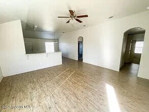 1014 Preston Trails in Wolfforth, TX - Building Photo - Building Photo
