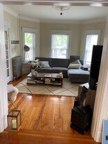 102 Rogers Ave, Unit 1 in Somerville, MA - Building Photo