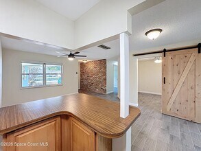 1315 Lester Ct in Merritt Island, FL - Building Photo - Building Photo