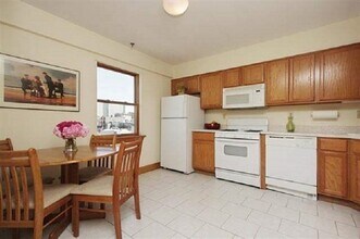 84 Bloomfield St in Hoboken, NJ - Building Photo - Building Photo