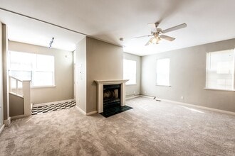 209 Trent Ave in Fayetteville, AR - Foto de edificio - Building Photo