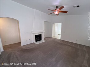 11070 Zampino St in Las Vegas, NV - Building Photo - Building Photo