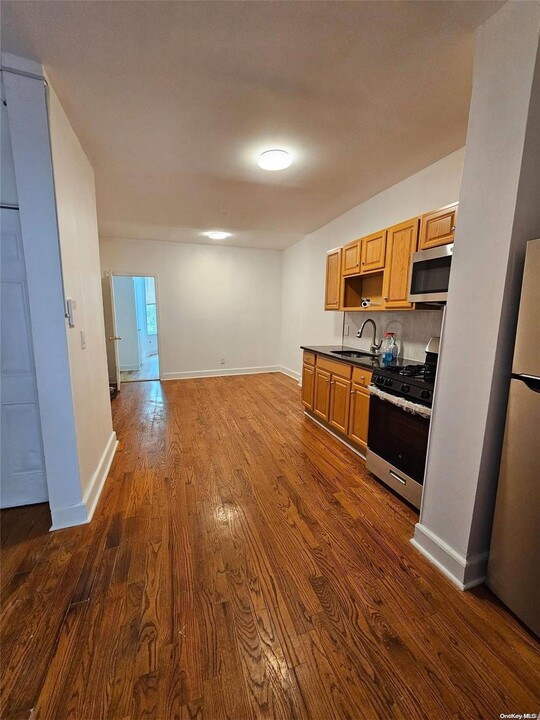 1183 Hancock St-Unit -2 in Brooklyn, NY - Building Photo
