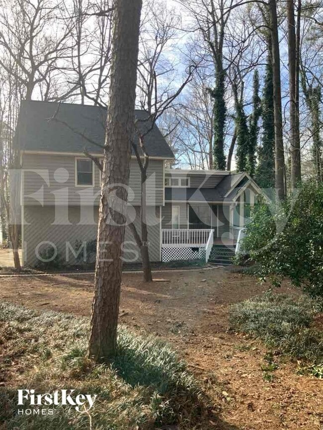 4315 Cary Dr SW in Snellville, GA - Foto de edificio - Building Photo