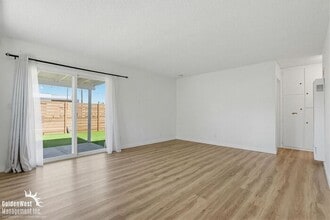 643 W 6th Ave in Escondido, CA - Building Photo - Building Photo