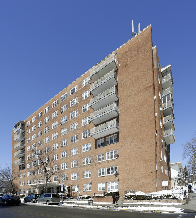 Broadway Towers in Paterson, NJ - Foto de edificio