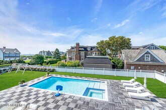 15 Madison Ave in Spring Lake, NJ - Building Photo - Building Photo