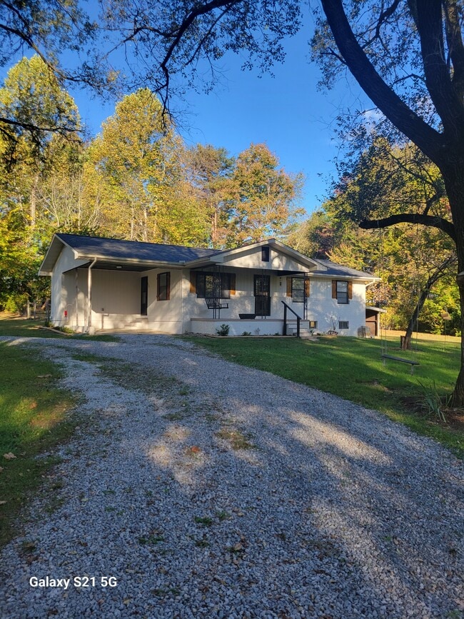 property at 508 Richards Cemetery Rd