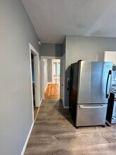 292 Douglas Ave, Unit 1st Floor in Providence, RI - Building Photo - Building Photo