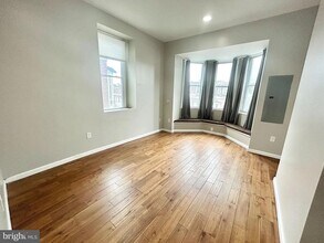4420 Chestnut St in Philadelphia, PA - Building Photo - Building Photo