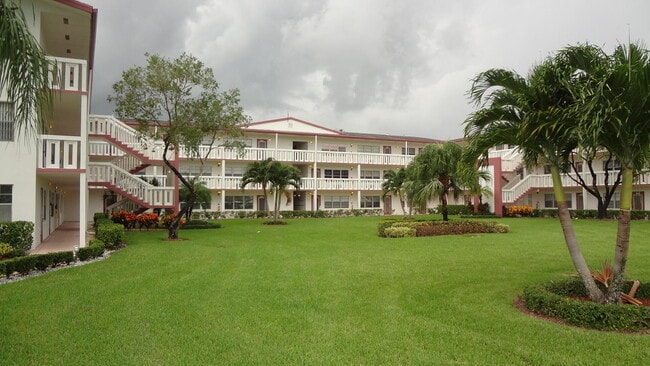 property at 271 Fanshaw G