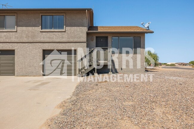 15054 S Yava Rd in Arizona City, AZ - Foto de edificio - Building Photo