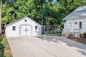 362 Chalybeate Rd in Fuquay Varina, NC - Building Photo - Building Photo