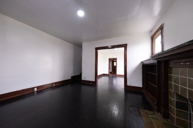 1022 Kenneth Ave in New Kensington, PA - Foto de edificio - Building Photo