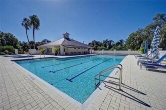 5128 97th St E in Bradenton, FL - Building Photo - Building Photo
