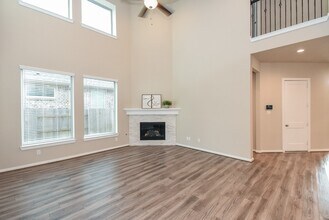 7322 Perching Hawk Trl in Katy, TX - Building Photo - Building Photo