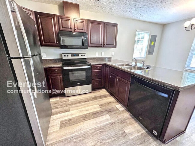 619 E Sevier St in Murfreesboro, TN - Building Photo - Building Photo