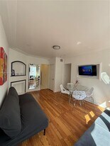 1542 Jefferson Ave in Miami Beach, FL - Building Photo