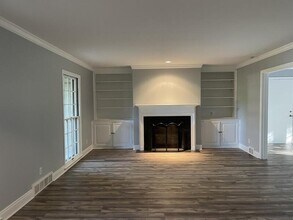 711 Waterford Rd in Louisville, KY - Building Photo - Building Photo