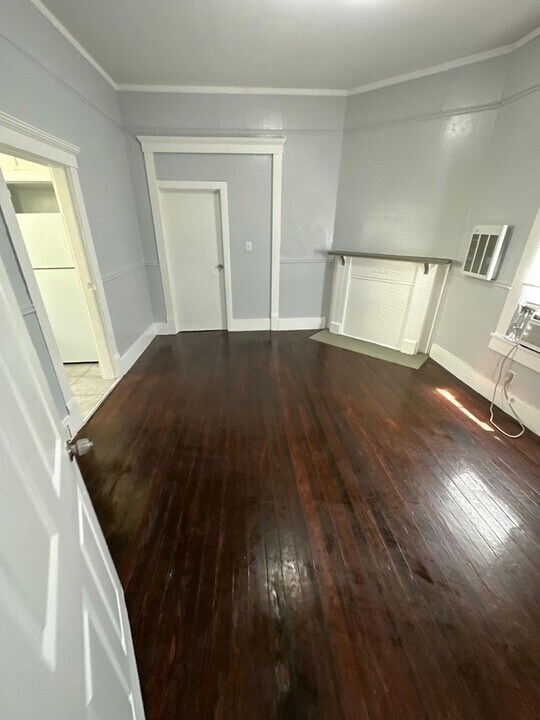 4540-3 US-1 in Jacksonville, FL - Building Photo