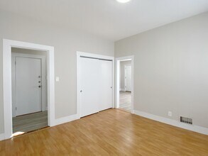 73 Campbell Ave-Unit -6 in Revere, MA - Building Photo - Building Photo