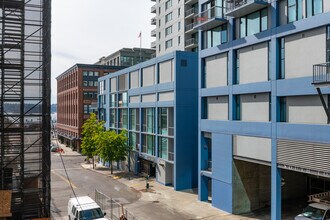 Harbor Steps Southwest Tower in Seattle, WA - Building Photo - Building Photo