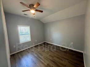 311 Hunter St in Union Point, GA - Building Photo - Building Photo