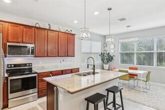 1402 Myrtle Oak Ter in Hollywood, FL - Building Photo - Building Photo