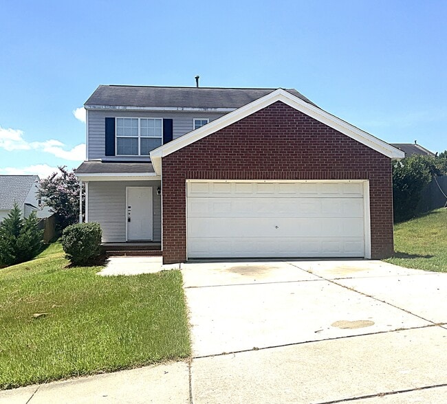 property at 1516 Clover Ridge Ct