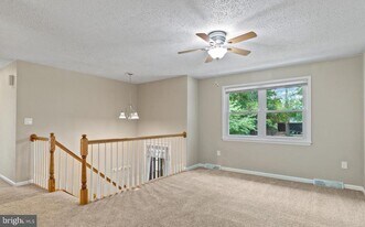 7660 Turnbrook Dr in Glen Burnie, MD - Building Photo