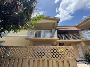 4440 NW 79th Ave in Doral, FL - Building Photo - Building Photo