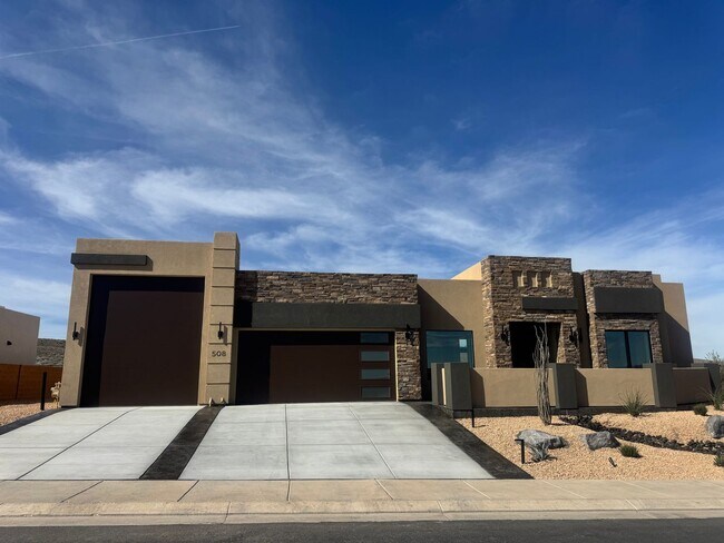508 Sesia Wy in Saint George, UT - Building Photo - Building Photo