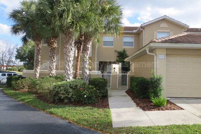 property at 12090 Summergate Cir