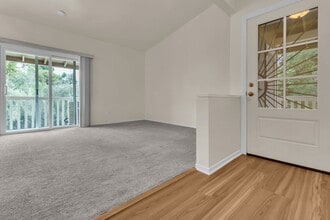 26316 Los Viveros in Mission Viejo, CA - Building Photo - Building Photo